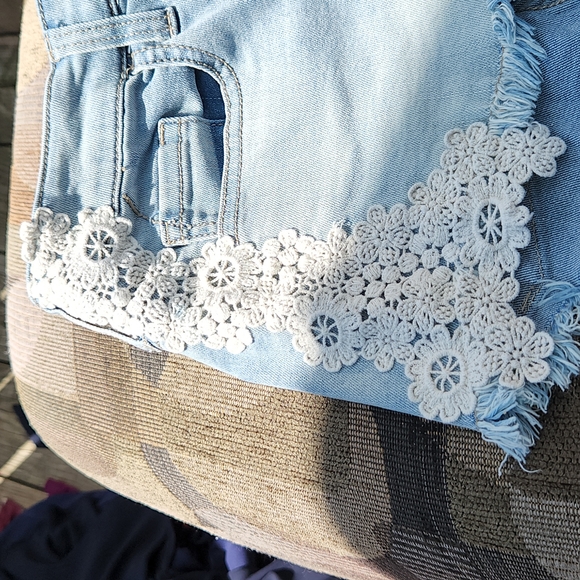 Mossino lacey jean shorts - Picture 4 of 4